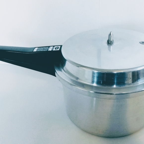 Mirro 4qt Pressure Cooker M-0294 Aluminum Vintage Cottagecore Granny Chic - Picture 10 of 14